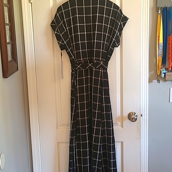 NWT Calvin Klein Gauzy windowpane shirt dress - Picture 10 of 10